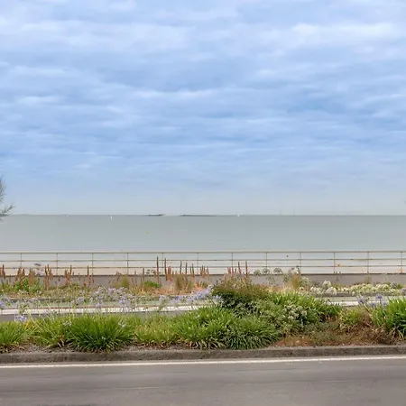 Emplacement Ideal En Front De Lejlighed *