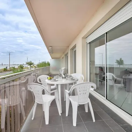 Apartament Emplacement Ideal En Front De