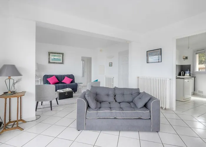 Emplacement Ideal En Front De La Baule